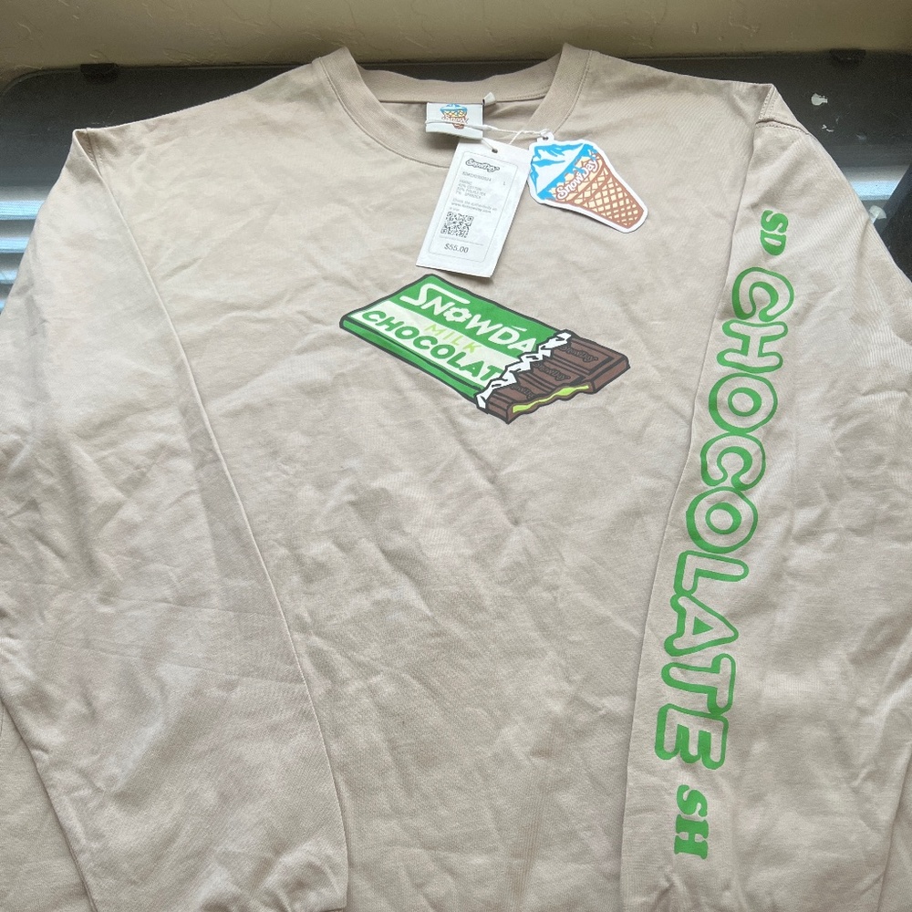 Long sleeve t-shirt